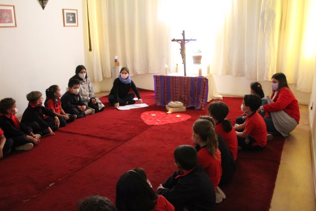 WEB NSDC 2022 - Semana Santa - Adoración a la Cruz1