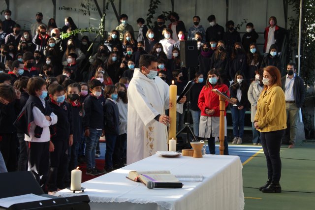 Eucaristía de Resurrección 2° y 3° Ciclo