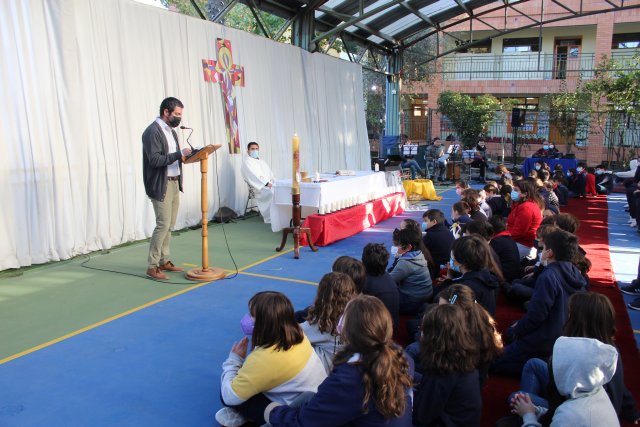 Eucaristía de Resurrección 2° y 3° Ciclo