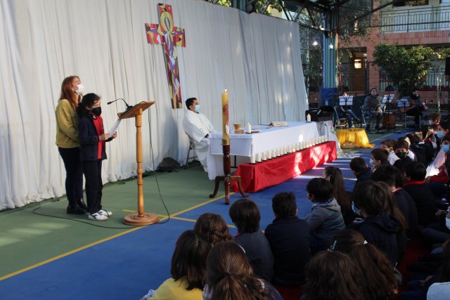 Eucaristía de Resurrección 2° y 3° Ciclo