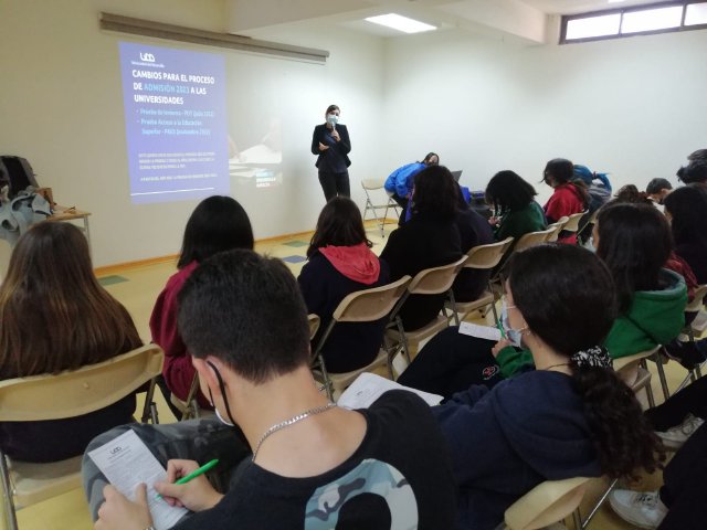 WEB NSDC 2022 - Proceso Vocacional_ Charla UDD (PAES) - IV Medios04