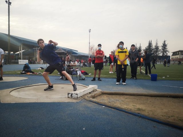 Jose Pablo en lanzamiento