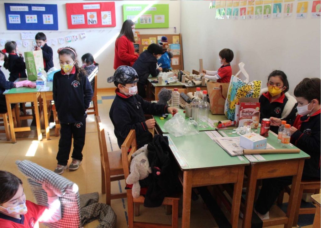 Construcción de Superhéroe del medioambiente.