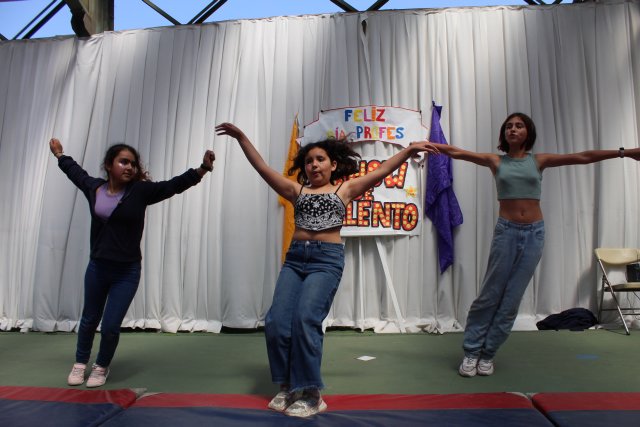 WEB NSDC 2022 - Día del Profesora 08