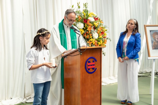 WEB NSDC 2022 - Primeras Comuniones en los 4° Básicos20