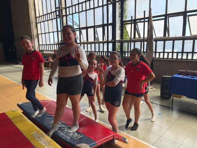 WEB NSDC 2022 - Encuentro de Gimnasia Artística en colegio Santo Tomás 11