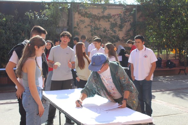 2WEB NSDC 2023 - III y IV Medios - Actividad con lienzos - Reflexión de jóvenes sobre nuestra sociedad