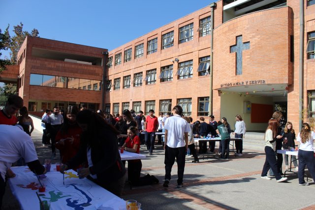 WEB NSDC 2023 - III y IV Medios - Actividad con lienzos - Reflexión de jóvenes sobre nuestra sociedad07