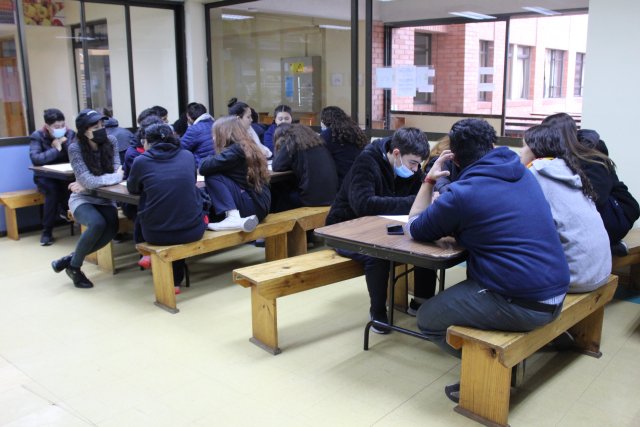 WEB NSDC 2023 - Concurso Departamento de Ciencias - Taller Solve for Tomorrow en II Medios - 09