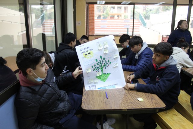 WEB NSDC 2023 - Concurso Departamento de Ciencias - Taller Solve for Tomorrow en II Medios - 15