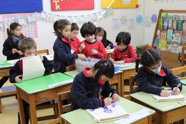 WEB NSDC 2023 - Día de la Solidaridad - 1° Básicos - 3