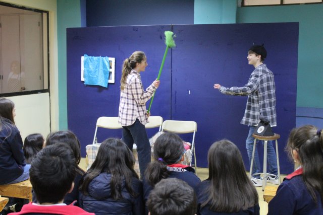 WEB NSDC 2023 - Lenguaje - 7° Básicos presentan la obra Don Anacleto avaro de Isidora Aguirre - 09