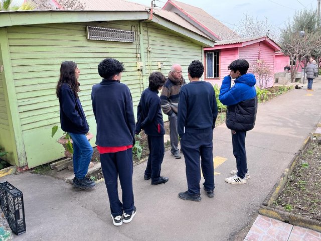 WEB NSDC 2023 - Tiempo Ignaciano - Visita de los 8° Básicos a la Villa de Padre Hurtado - Día de la Solidaridad - 16