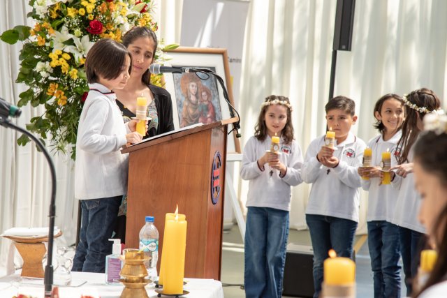 Primera Comunión de los 4° Básicos - B