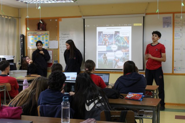 NSDC 2024 - II Medios crean cómics en su clase de Educación Tecnológica