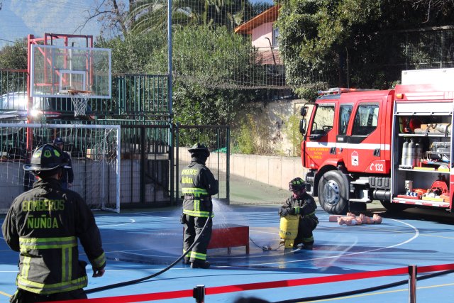 NSDC 2024 - Los Bomberos visitan el Colegio 43