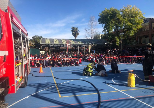 NSDC 2024 - Los Bomberos visitan el Colegio 46